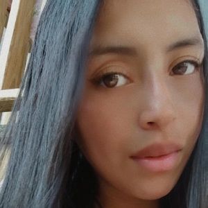 Meet your Posher, Mariela